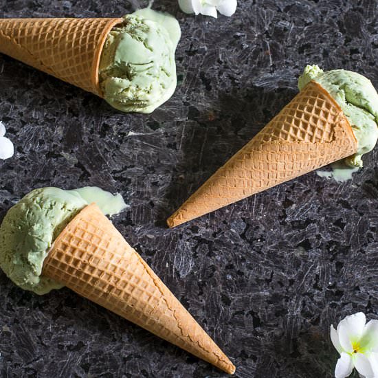 Matcha No Churn Ice Cream