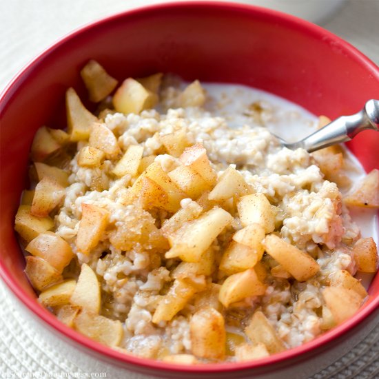 Apple Cinnamon Steel Cut Oatmeal