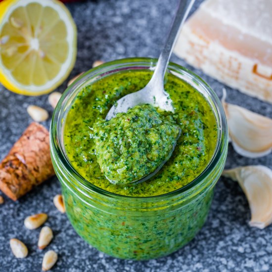 Homemade Basil Pesto Sauce Recipe