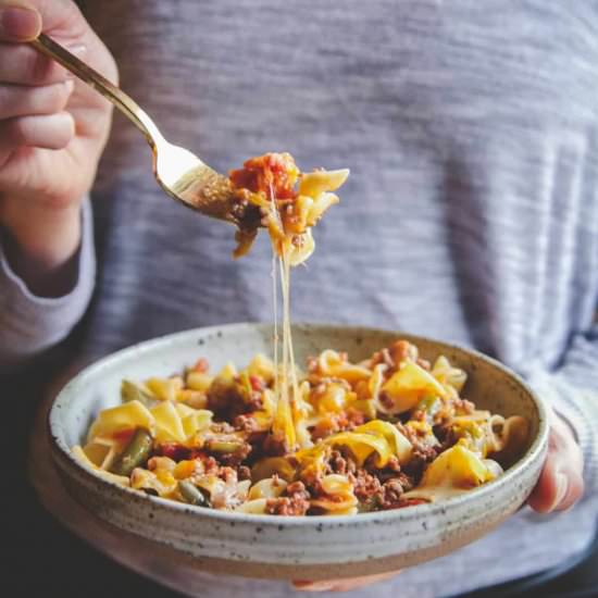 Cheesy Beef and Noodle Casserole