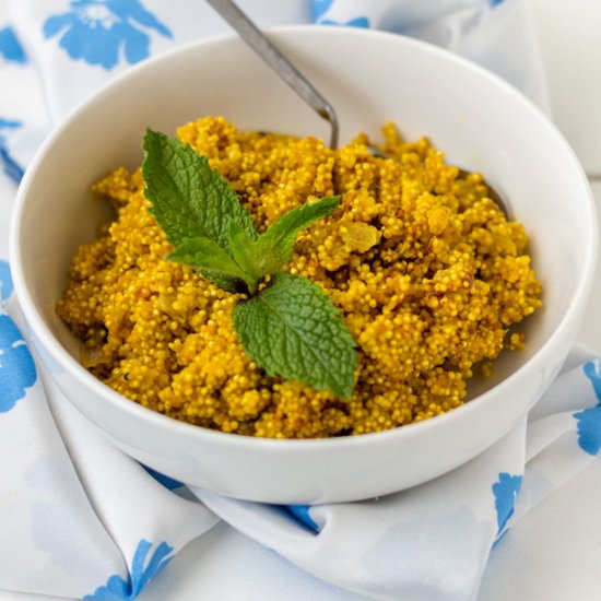 Turmeric coconut quinoa