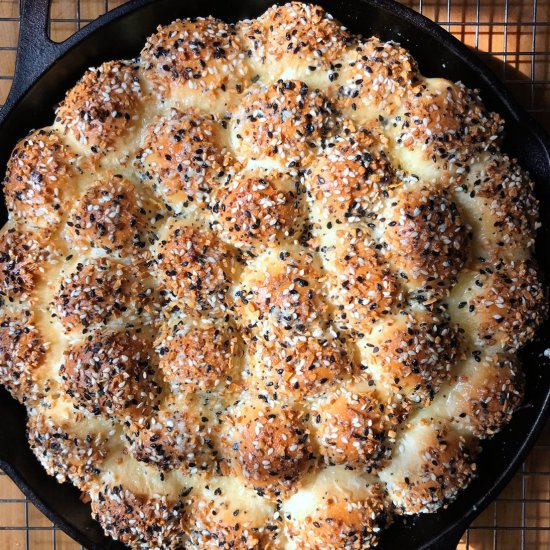 Everything Bagel Pull Apart Bread