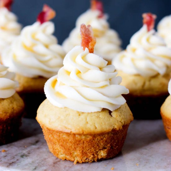 maple bacon cupcakes