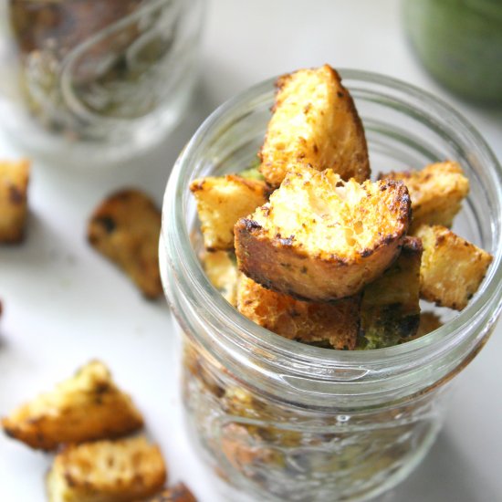 Pesto Ciabatta Croutons