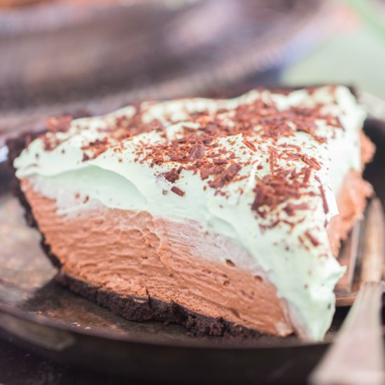 Chocolate Creme de Menthe Pie