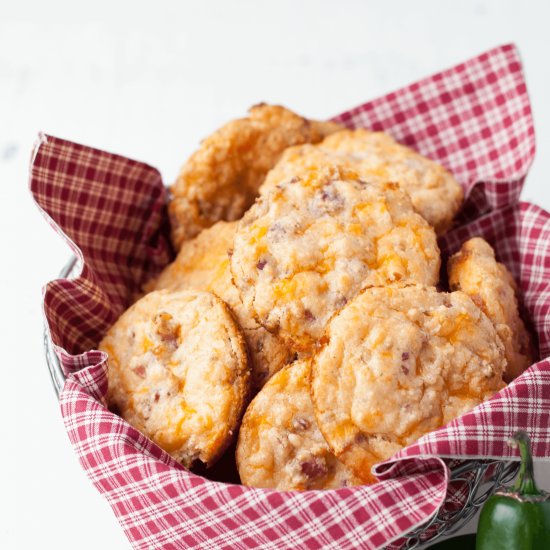 Cheddar Jalapeno Bacon Biscuits