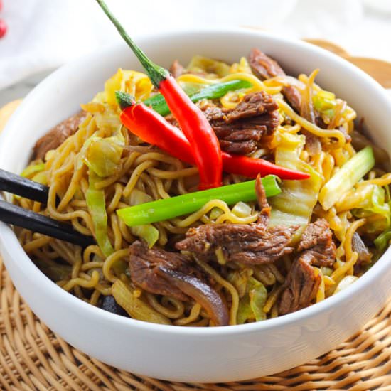 Stir-fried Ramen With Beef