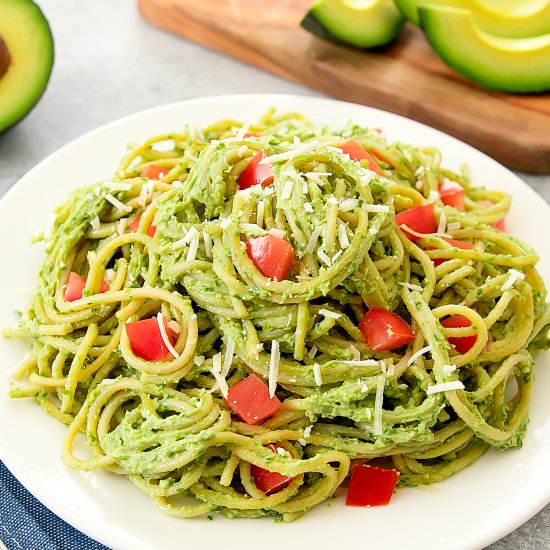 Avocado Pesto Pasta