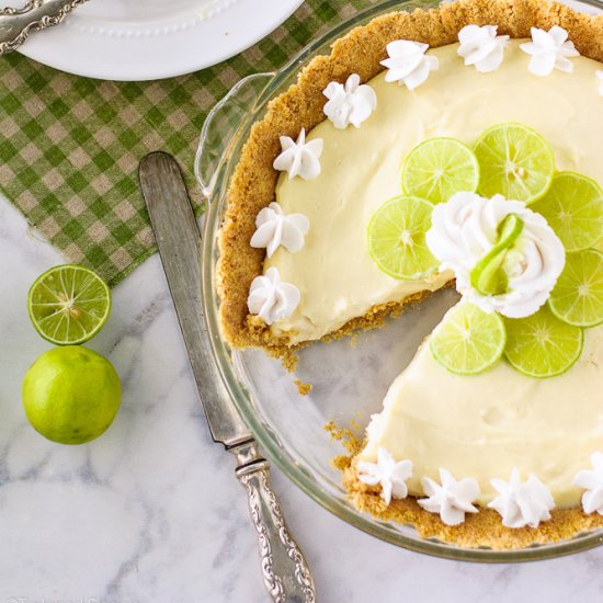 Easy No Bake Key Lime Pie