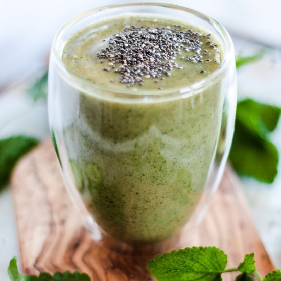 Vegan green protein smoothie