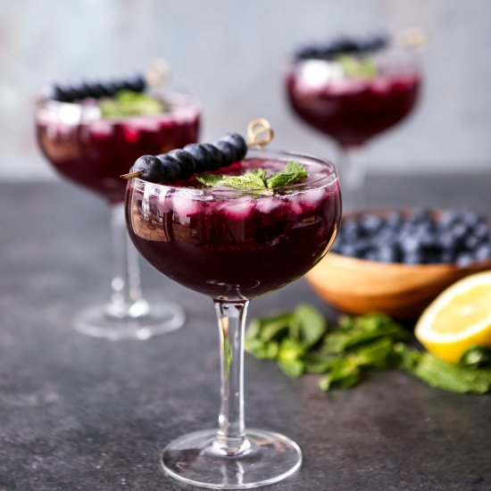 Blueberry Lemonade Mojitos