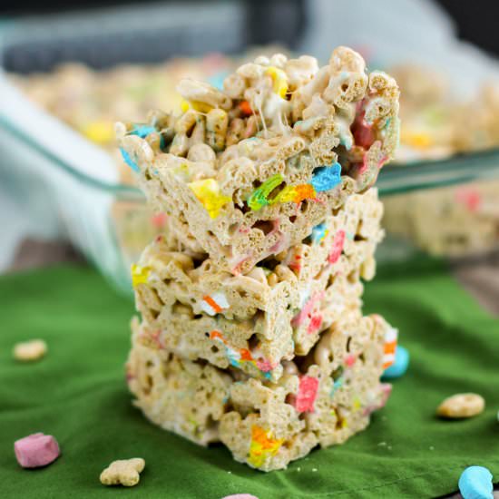 Lucky Charms Marshmallow Bars