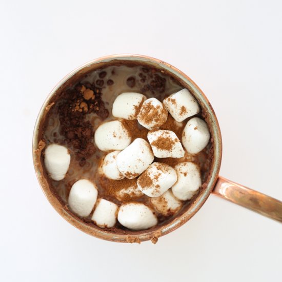 Easy Spiked Hot Cocoa (Gluten-Free)