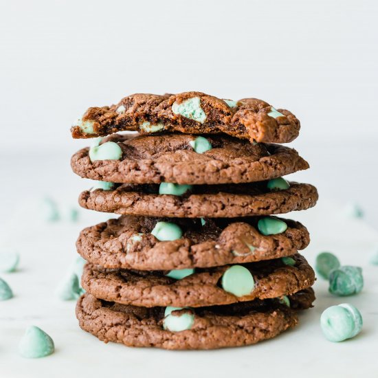 Mint Chip Cake Box Cookies