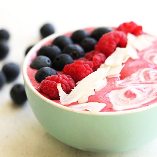 Mixed Berry Smoothie Bowl