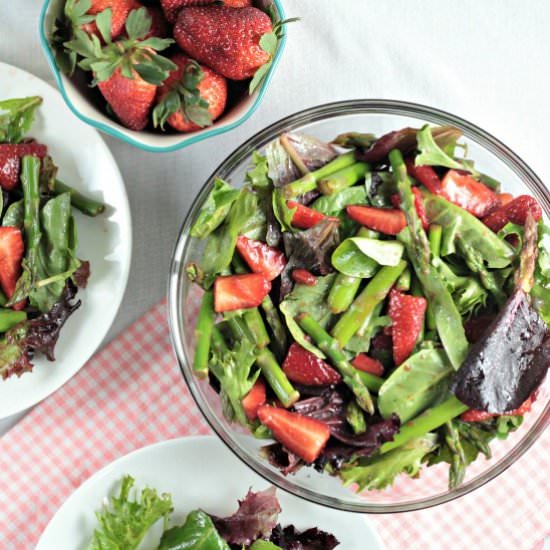 Asparagus Strawberry Salad