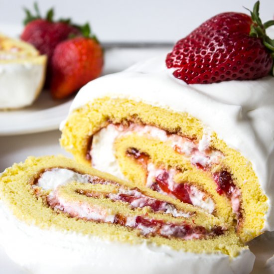 Strawberry Roll Cake