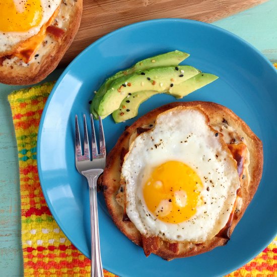 Everything Bagel Breakfast Pizza