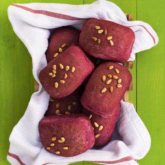 Beet & basil mini bread loaves