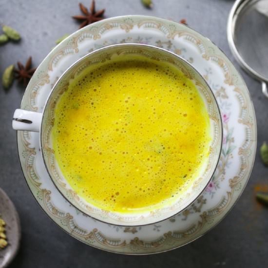 Haldar nu Doodh aka Turmeric Milk