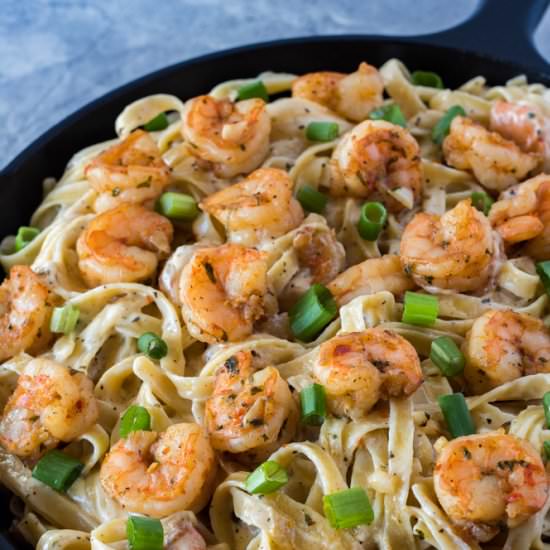 Garlic Shrimp Fettuccine Alfredo