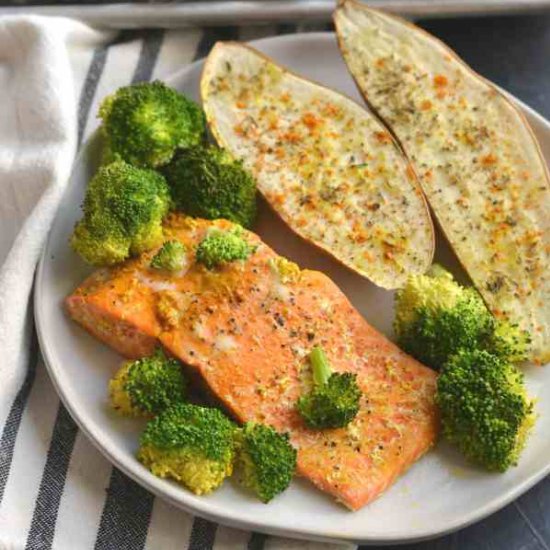 Turmeric Ginger Salmon Foil Packets