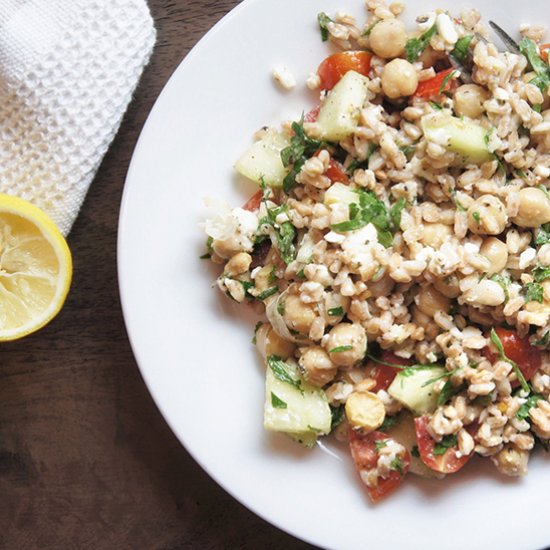 Healthy Greek Farro Salad