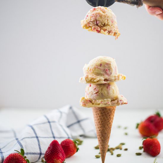 Cardamom-Strawberry Frozen Custard