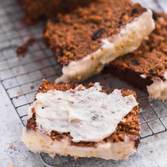 carrot loaf with cream cheese