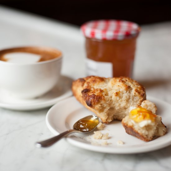 Simple & Delicious Buttermilk Scone