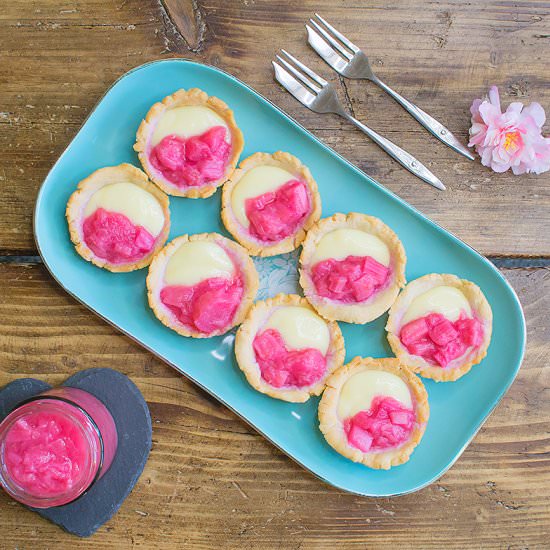 VEGAN RHUBARB & CUSTARD TARTS