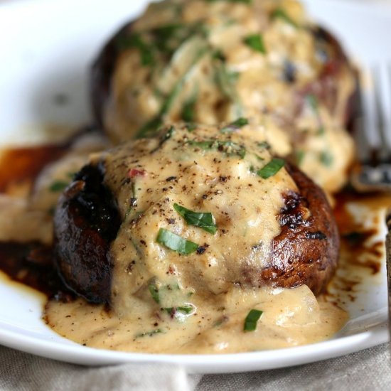 Portobellos with garlic sauce