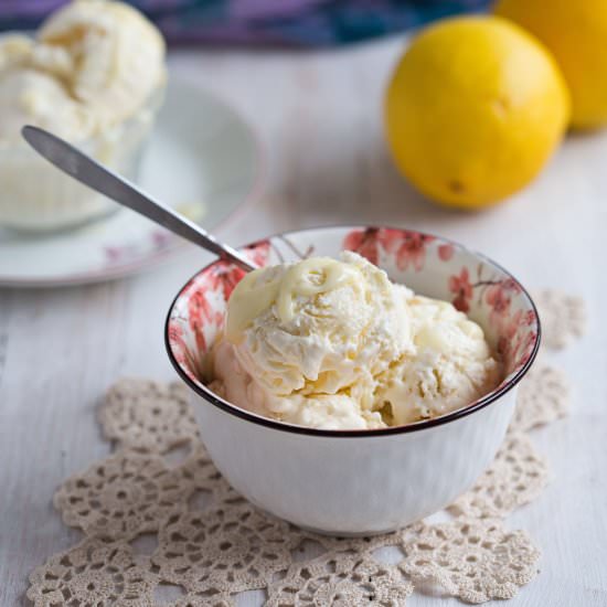 No Churn Lemon Cheesecake Ice Cream