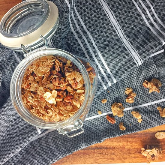 Crunch Maple Pecan Granola