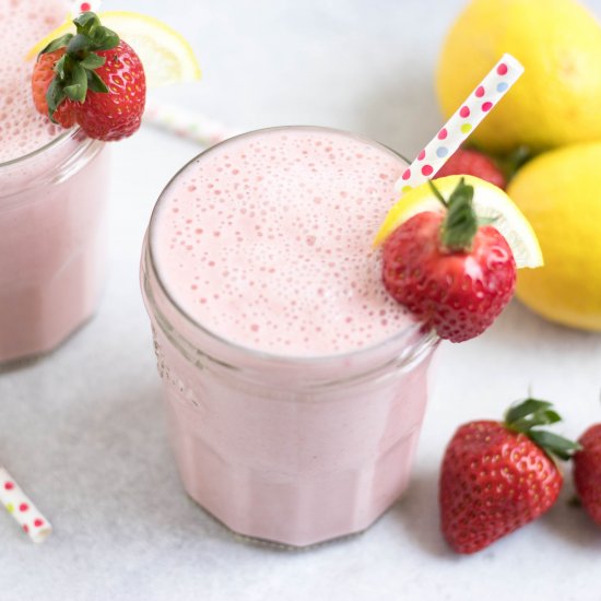 Strawberry Lemonade Smoothie