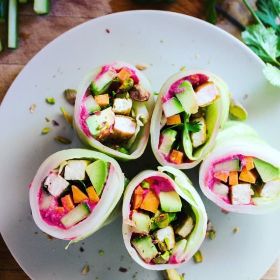 Summer rolls with beet root hummus