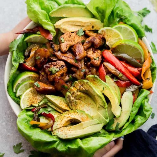 Low Carb Chicken Fajita Salad