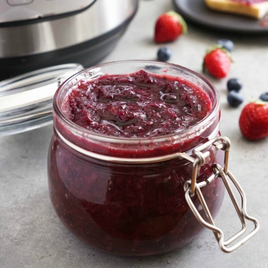 Instant Pot Berry Jam