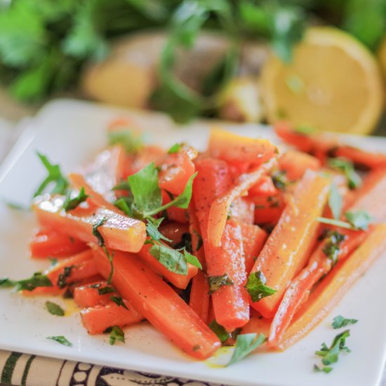 Honey Glazed Carrots with Turmeric