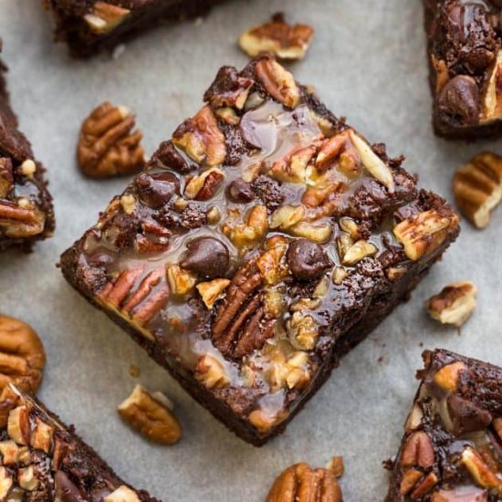 Paleo Gluten Free Turtle Brownies