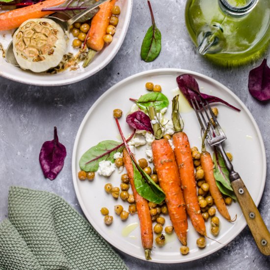 Roasted carrots with chickpeas