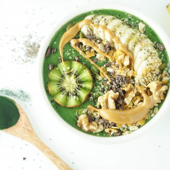 Spirulina Smoothie Bowl