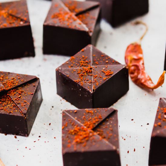 MEXICAN-SPICED KETO CHOCOLATE