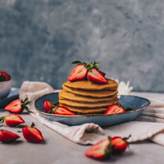 VEGAN “Buttermilk” QUINOA PANCAKES