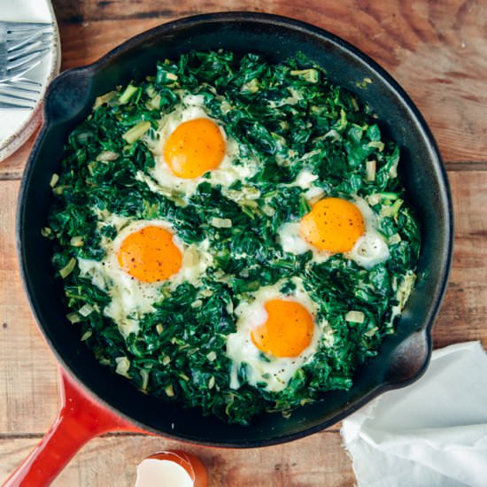 Fried Eggs with Spinach