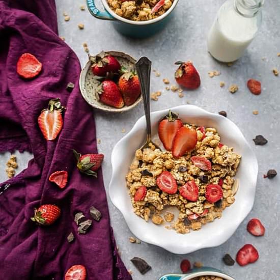 Strawberry Granola