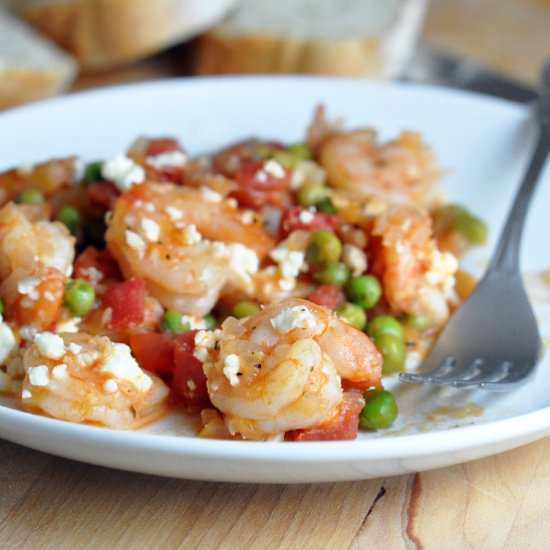 BAKED SHRIMP WITH TOMATOES AND FETA