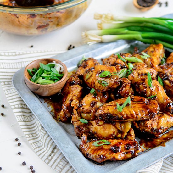 BLACK-PEPPER SOY CHICKEN WINGS