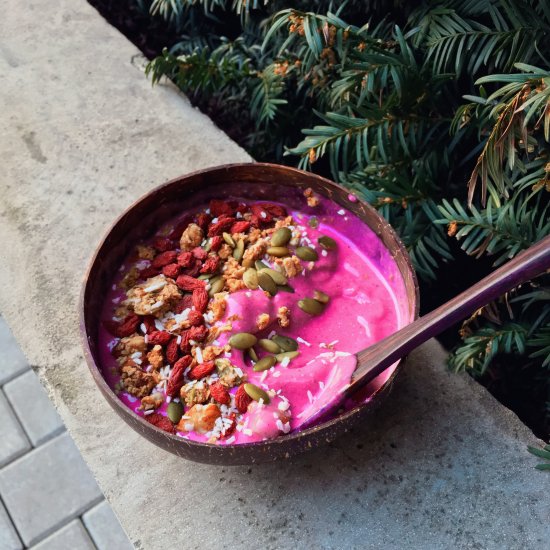 Refreshing Raspberry Bliss Bowl