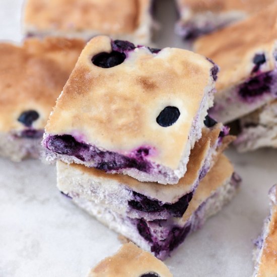 Low-Carb Blueberry Cheesecake Bars